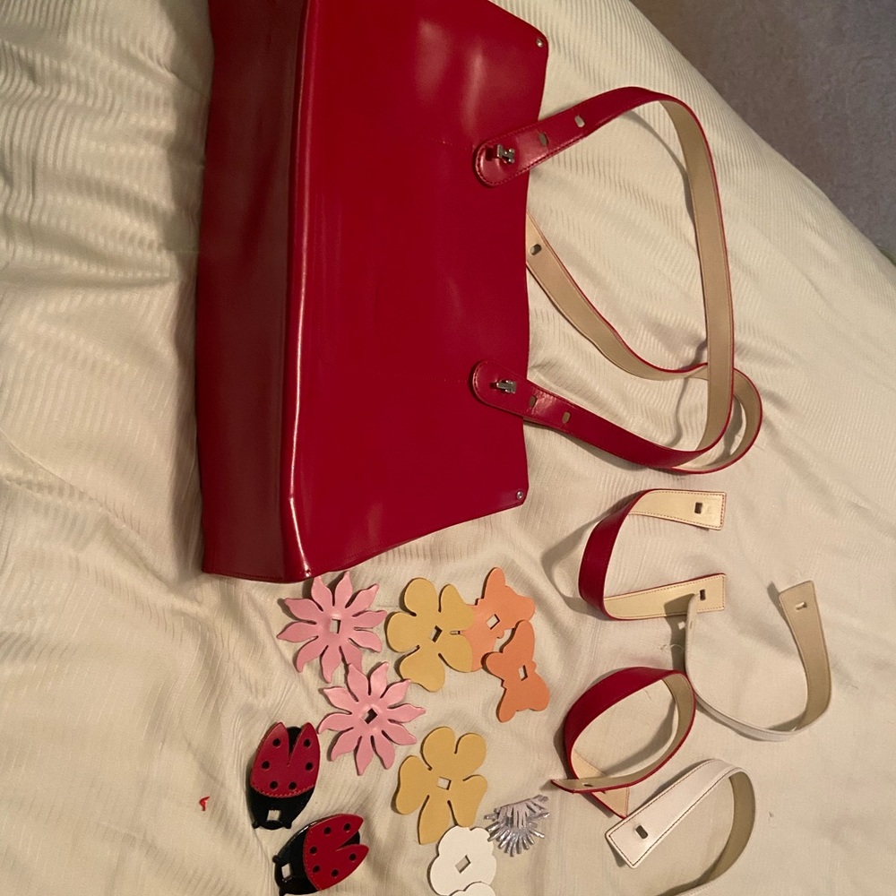 2 Lamarthe leather bags, red and white